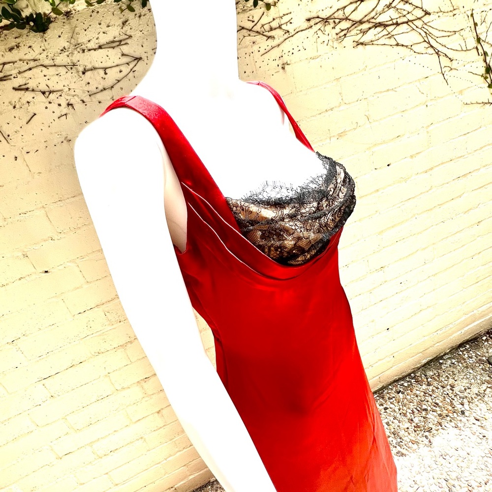 Vera Wang Gilded Age Red Gown sz4 - Picture 11 of 16